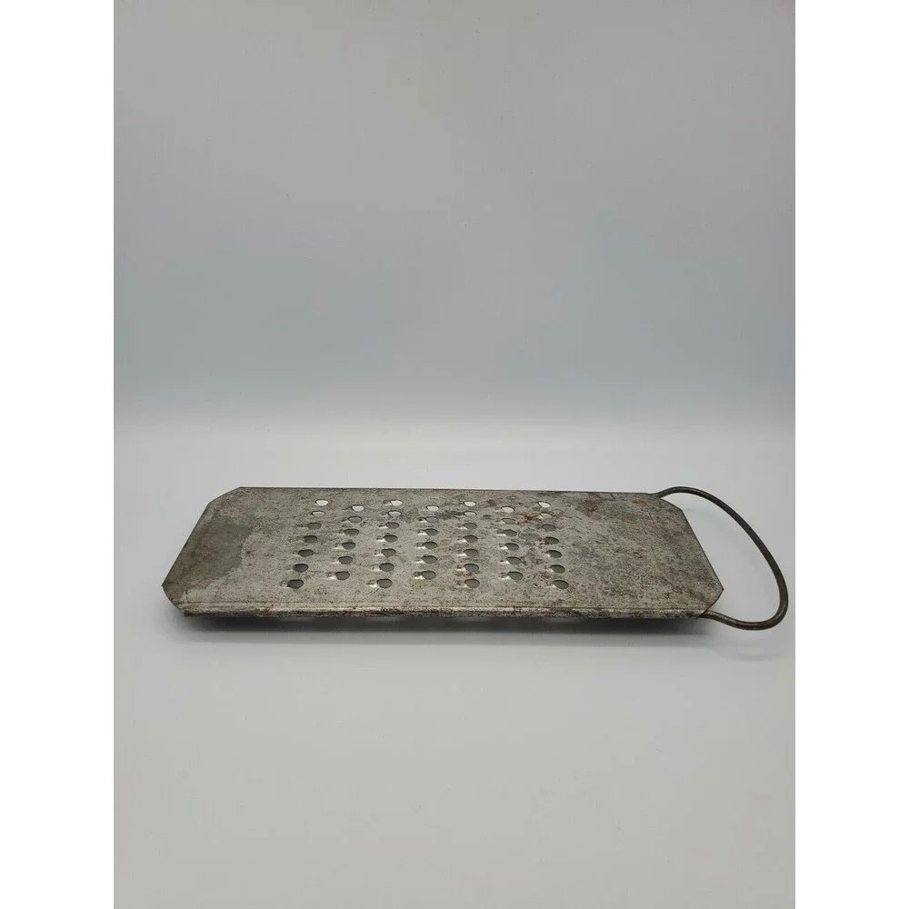 Vintage Rapid Slaw and Vegetable Cutters Bluffton O Cheese Grater With Handle